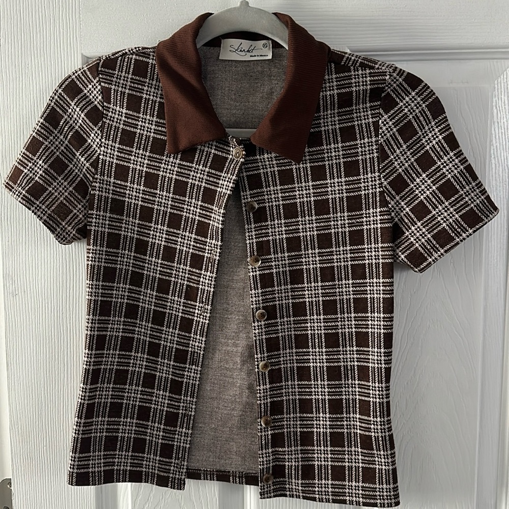 Checkered autumn fall brown collared top